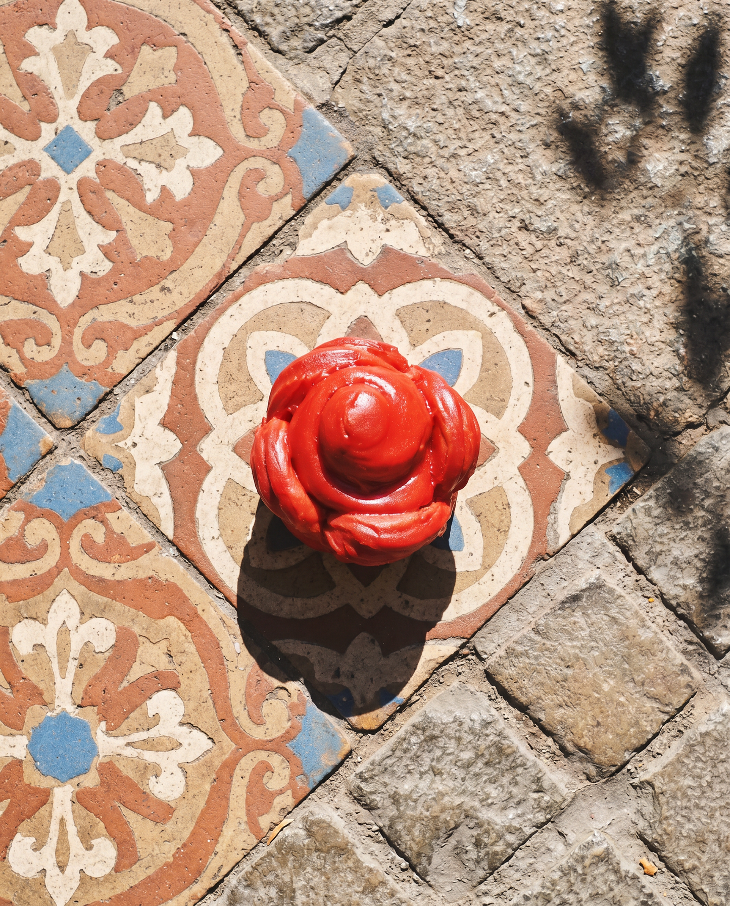 LA ROSA by PA DE KILO