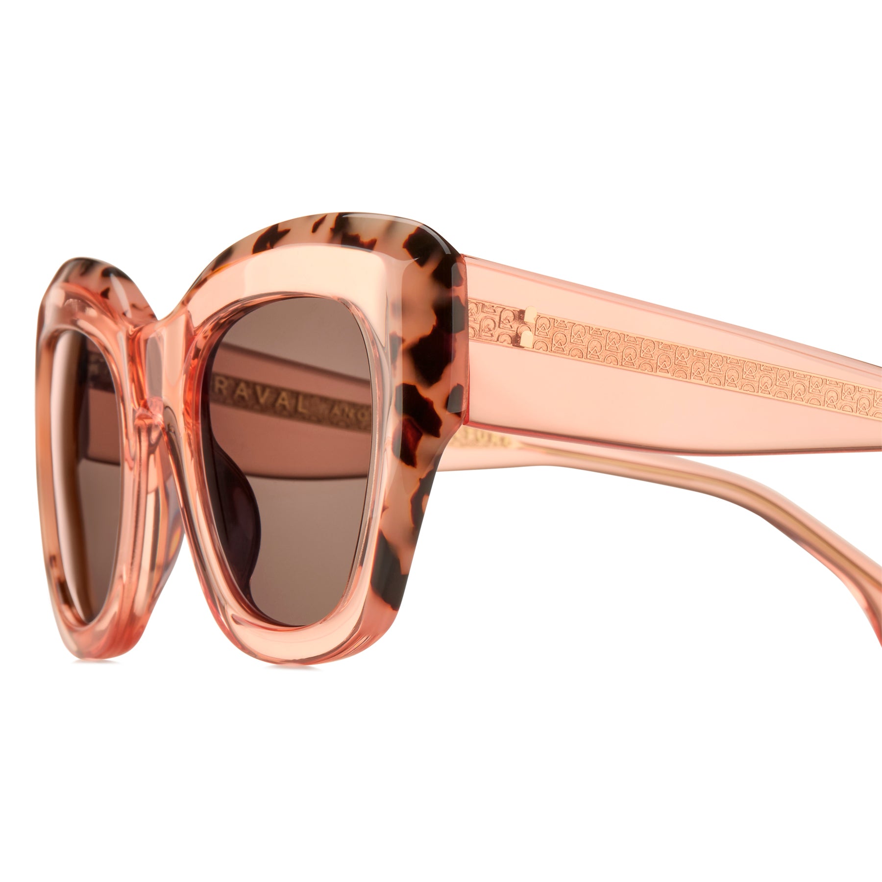 SEVENTEEN - erika  Erika C1 – Raval Eyewear