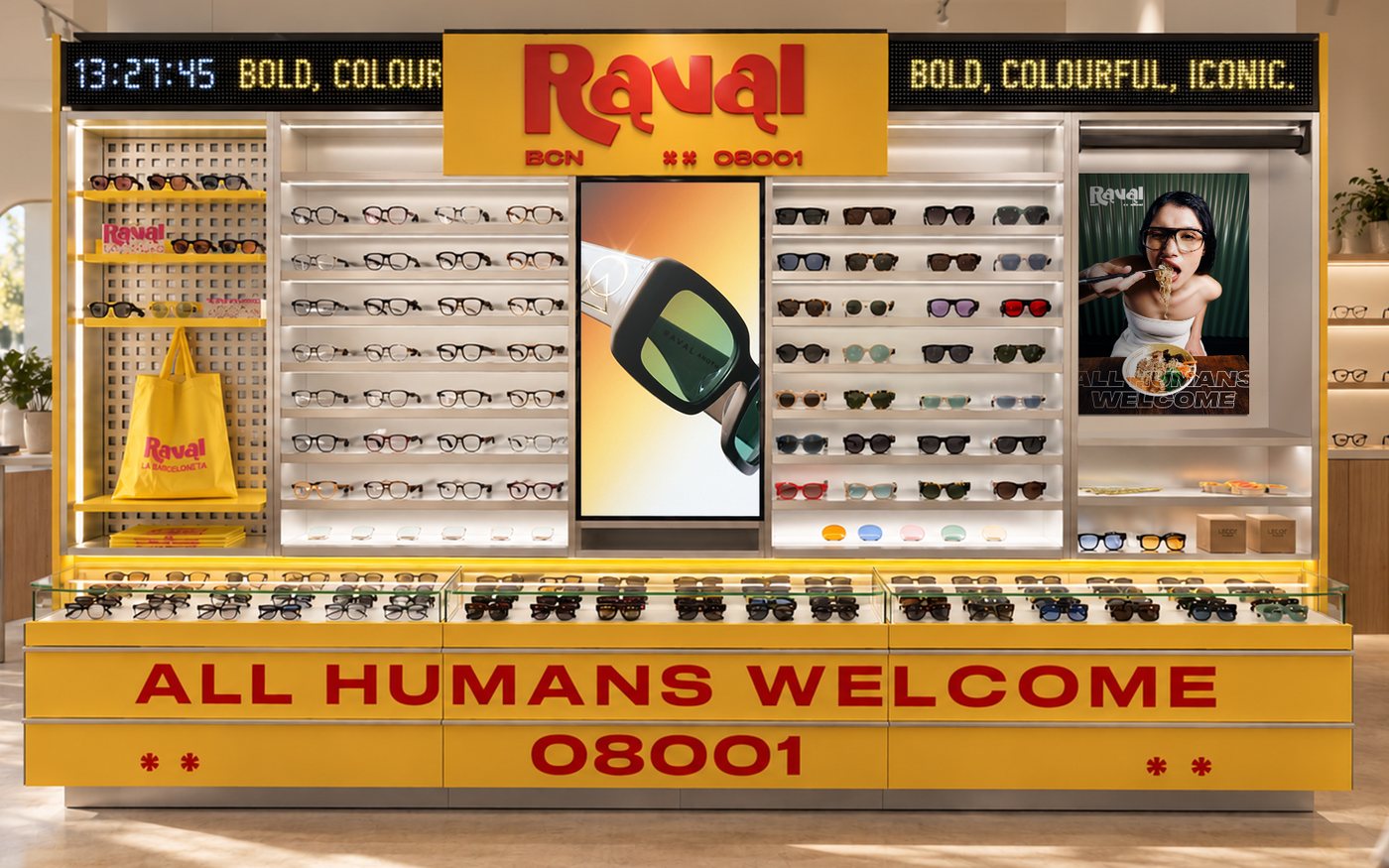 Expositor RAVAL en una óptica